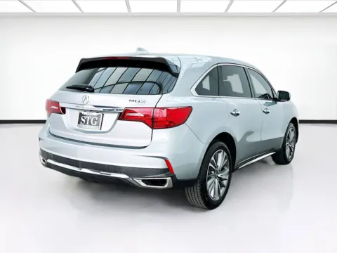 More photos of 2017 Acura MDX 3.5L w/Technology Package at STG Bellflower, CA