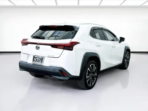 More photos of 2023 Lexus UX 250h Base at STG Bellflower, CA