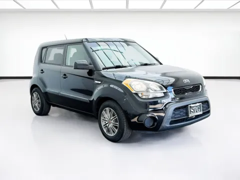 Another view of 2013 Kia Soul for sale in Bellflower, CA at STG Bellflower