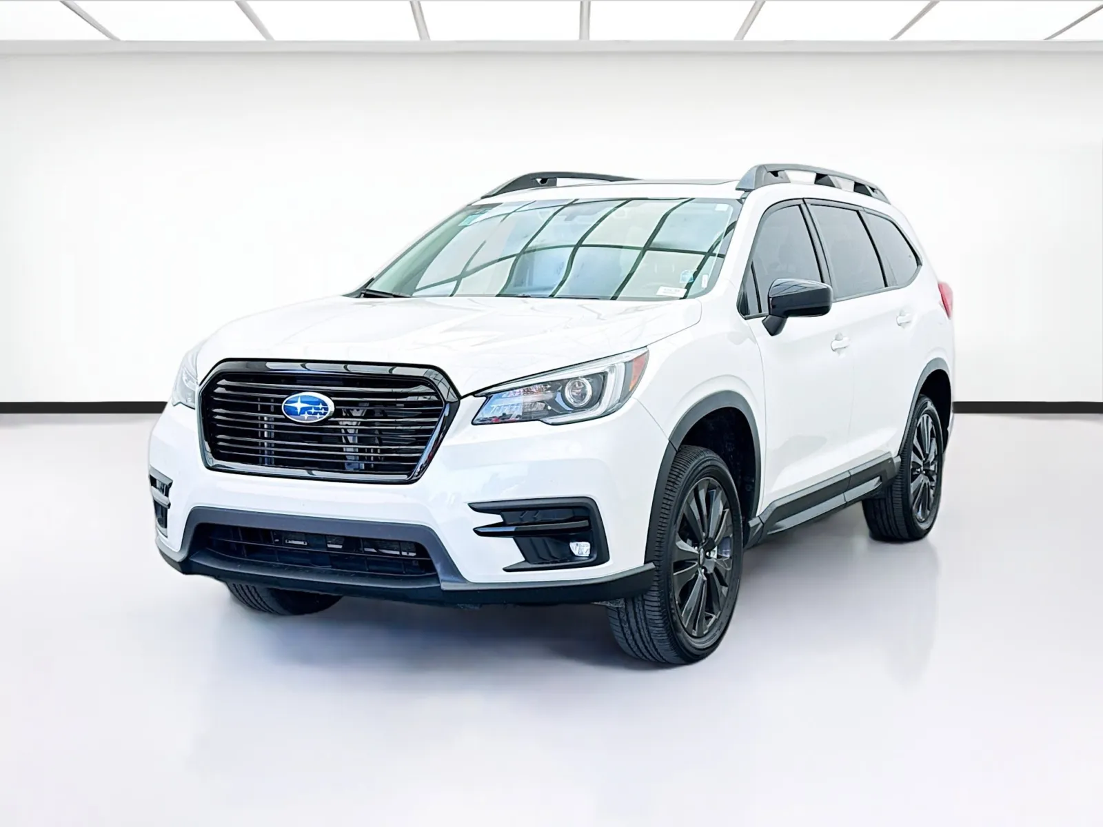 White 2022 Subaru Ascent Onyx Edition for sale in Bellflower, CA