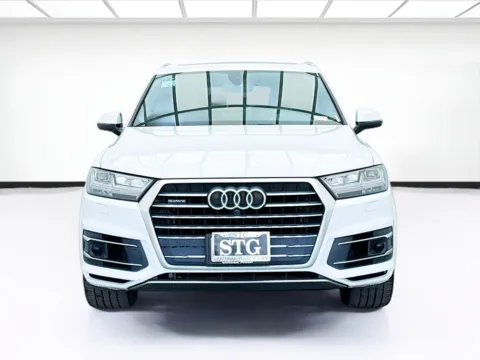 Photos of 2019 Audi Q7 55 Premium quattro for sale in Bellflower, CA at STG Bellflower