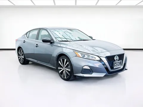 Another view of 2019 Nissan Altima 2.5 SR for sale in Bellflower, CA at STG Bellflower