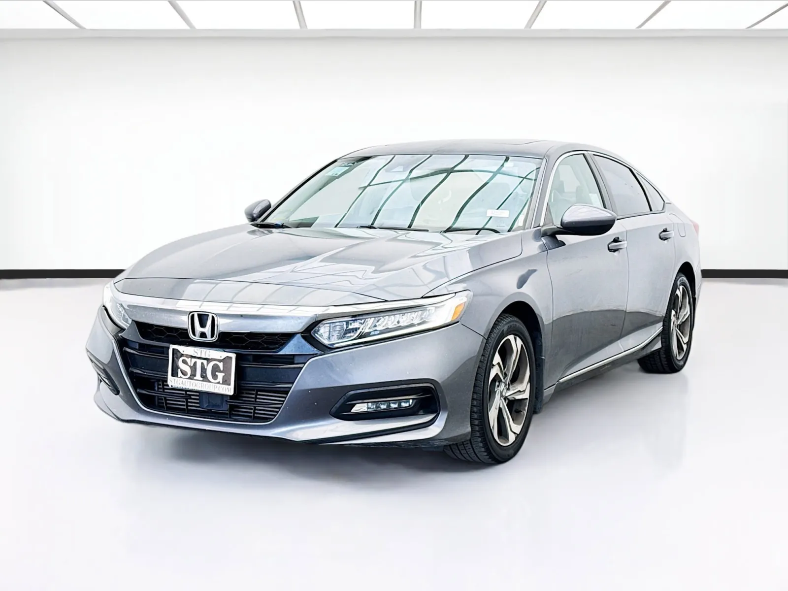 Beige 2018 Honda Accord Sedan EX for sale in Bellflower, CA