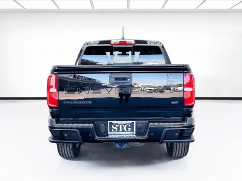 More photos of 2022 Chevrolet Colorado Z71 at STG Bellflower, CA