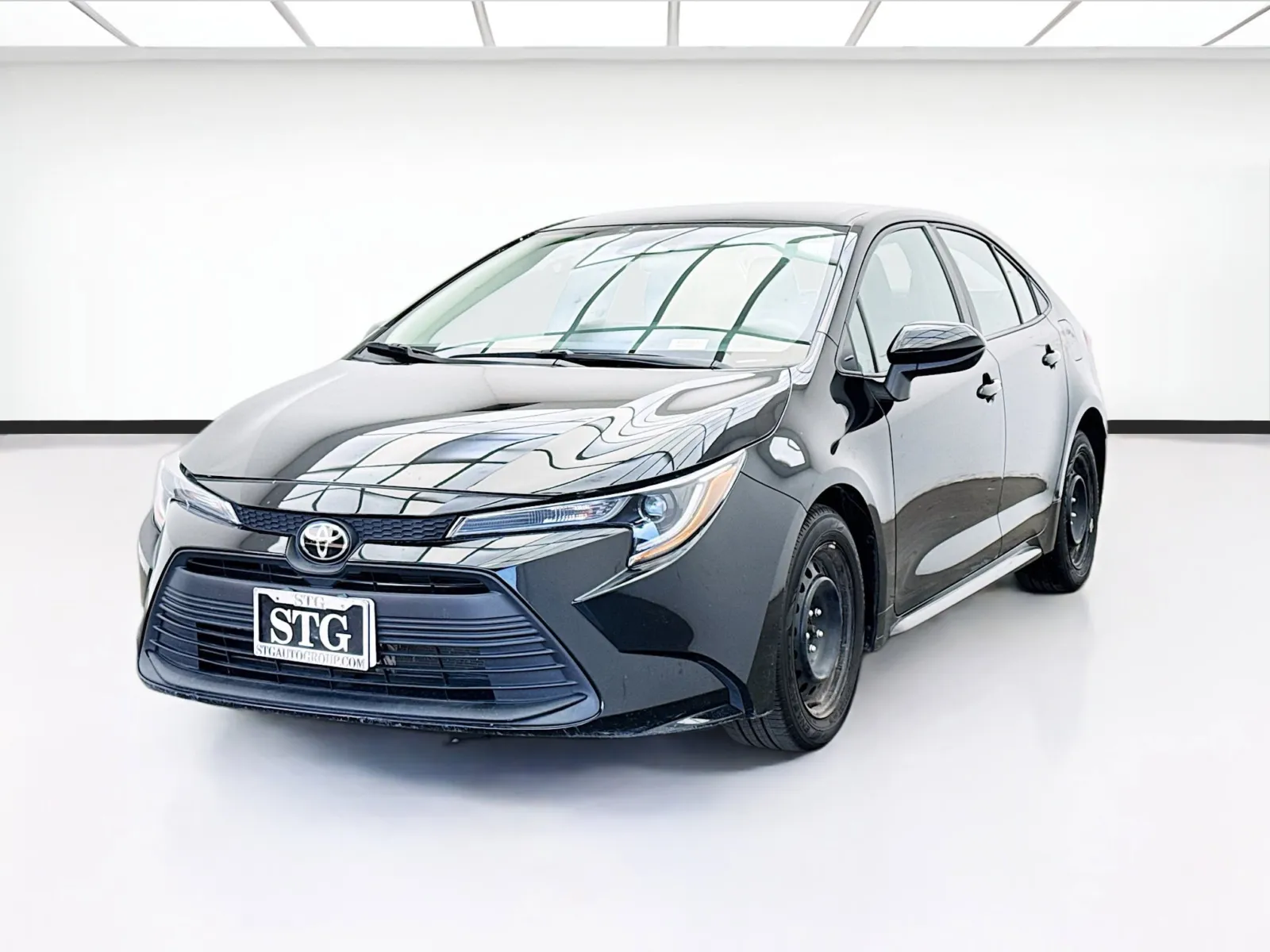 Black 2024 Toyota Corolla LE for sale in Bellflower, CA