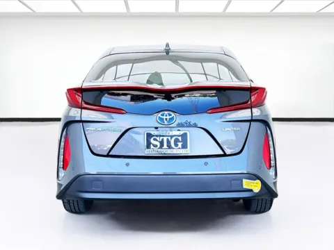 More photos of 2022 Toyota Prius Prime at STG Bellflower, CA