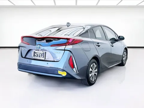 More photos of 2022 Toyota Prius Prime at STG Bellflower, CA