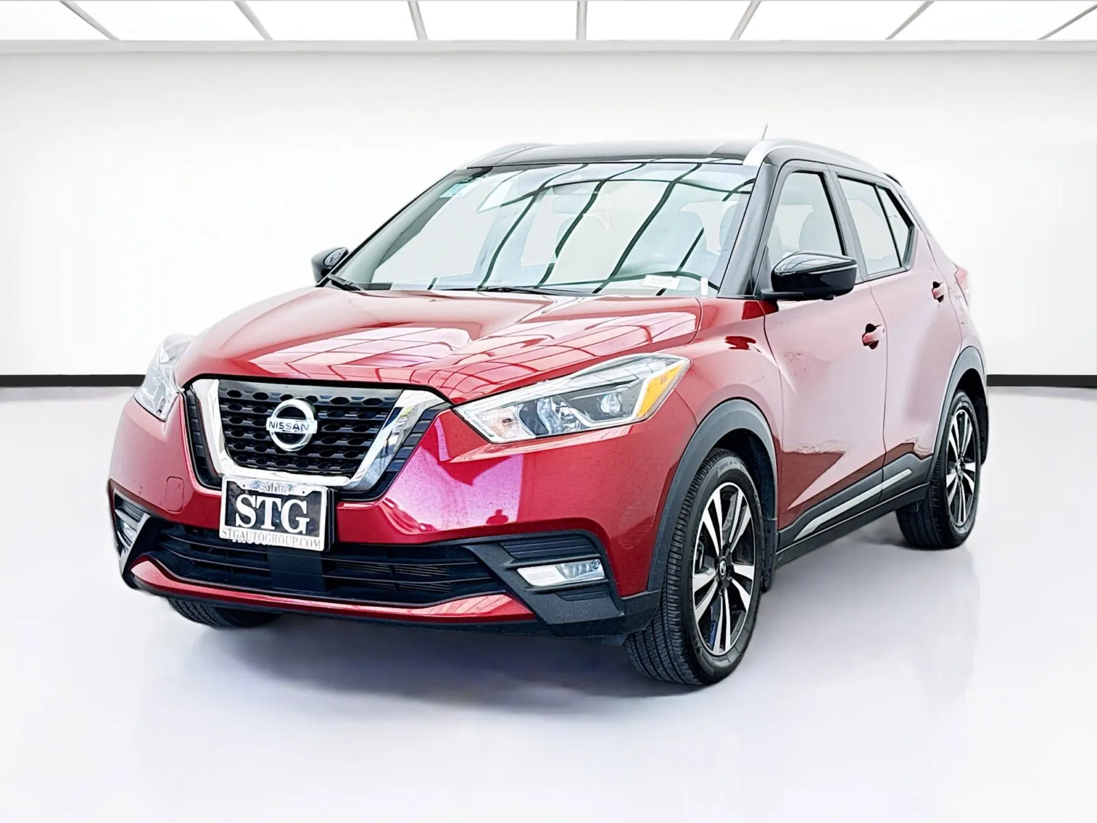 2020 Nissan Kicks SR
