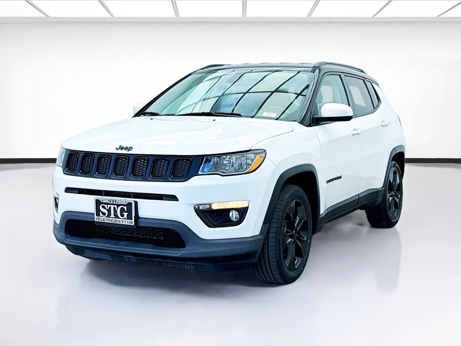 White 2020 Jeep Compass Altitude for sale in Bellflower, CA