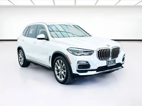 Another view of 2020 BMW X5 sDrive40i for sale in Bellflower, CA at STG Bellflower