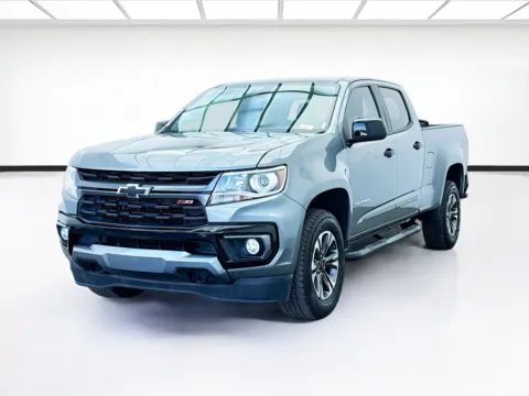 Gray 2022 Chevrolet Colorado Z71 for sale in Bellflower, CA
