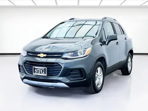 Gray 2020 Chevrolet Trax LT for sale in Bellflower, CA