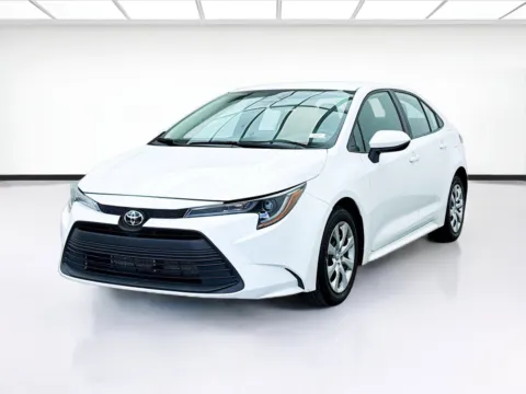 White 2024 Toyota Corolla LE for sale in Bellflower, CA