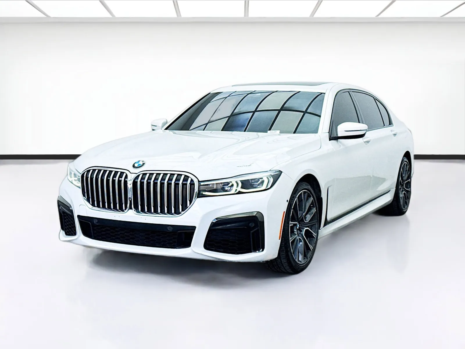 White 2020 BMW 7 Series 740i for sale in Bellflower, CA