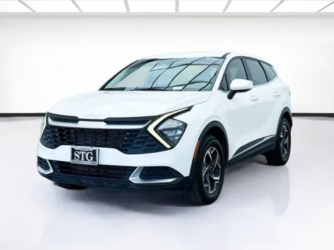 White 2023 Kia Sportage LX for sale in Bellflower, CA