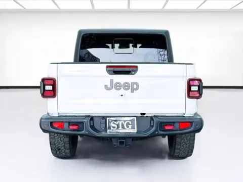 More photos of 2020 Jeep Gladiator Rubicon at STG Bellflower, CA