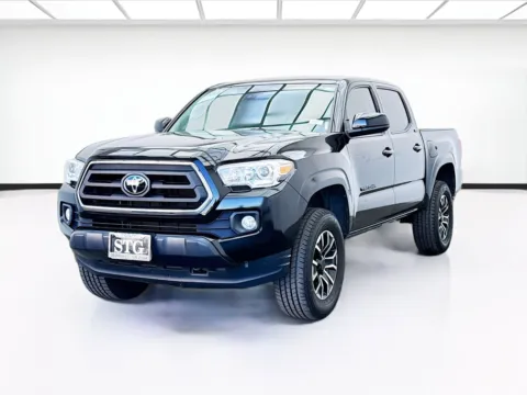 Black 2021 Toyota Tacoma for sale in Bellflower, CA