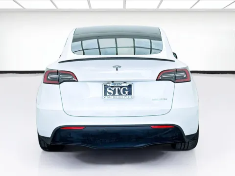 More photos of 2023 Tesla Model Y Performance at STG Bellflower, CA