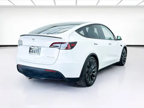 More photos of 2023 Tesla Model Y Performance at STG Bellflower, CA