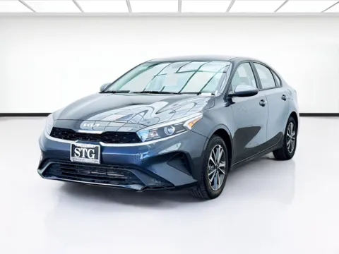 Gray 2023 Kia Forte LXS for sale in Bellflower, CA