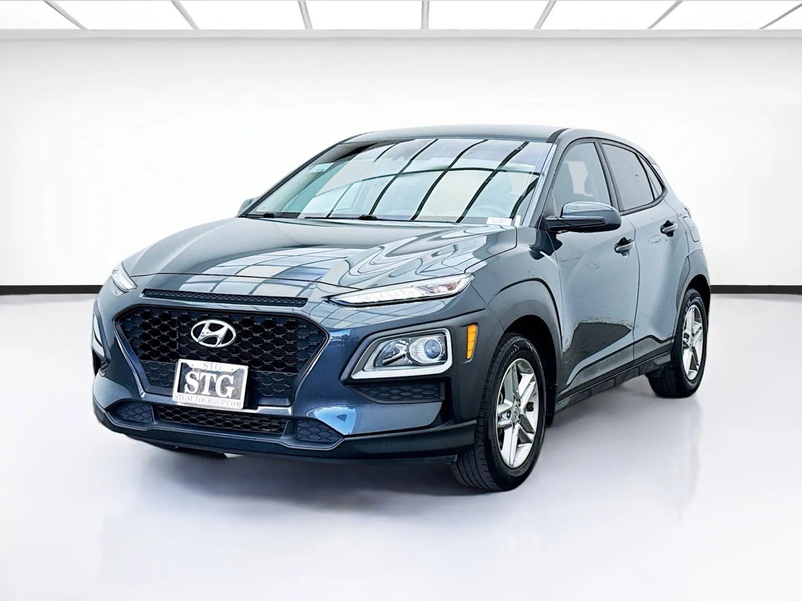 Gray 2021 Hyundai Kona SE for sale in Bellflower, CA