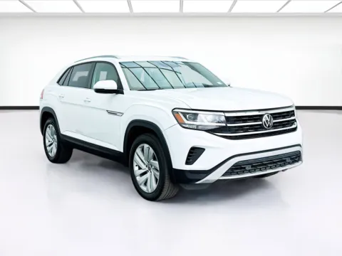 Another view of 2020 Volkswagen Atlas Cross Sport 3.6L V6 SE w/Technology 4Motion for sale in Bellflower, CA at STG Bellflower