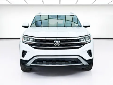 Photos of 2020 Volkswagen Atlas Cross Sport 3.6L V6 SE w/Technology 4Motion for sale in Bellflower, CA at STG Bellflower