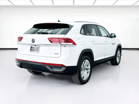 More photos of 2020 Volkswagen Atlas Cross Sport 3.6L V6 SE w/Technology 4Motion at STG Bellflower, CA