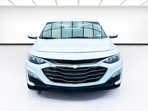 Photos of 2020 Chevrolet Malibu LT for sale in Bellflower, CA at STG Bellflower