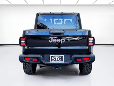 More photos of 2021 Jeep Gladiator Rubicon at STG Bellflower, CA