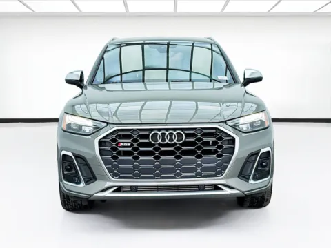 Photos of 2023 Audi SQ5 Premium quattro for sale in Bellflower, CA at STG Bellflower