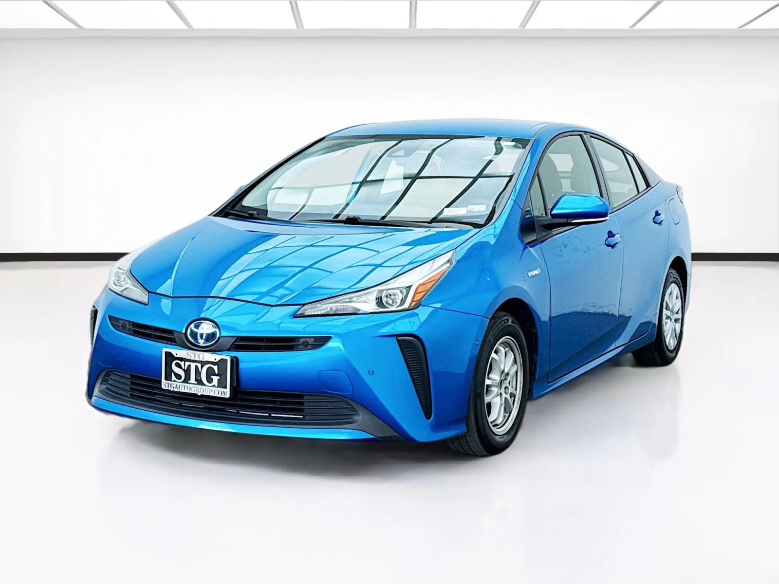 2022 Toyota Prius LE