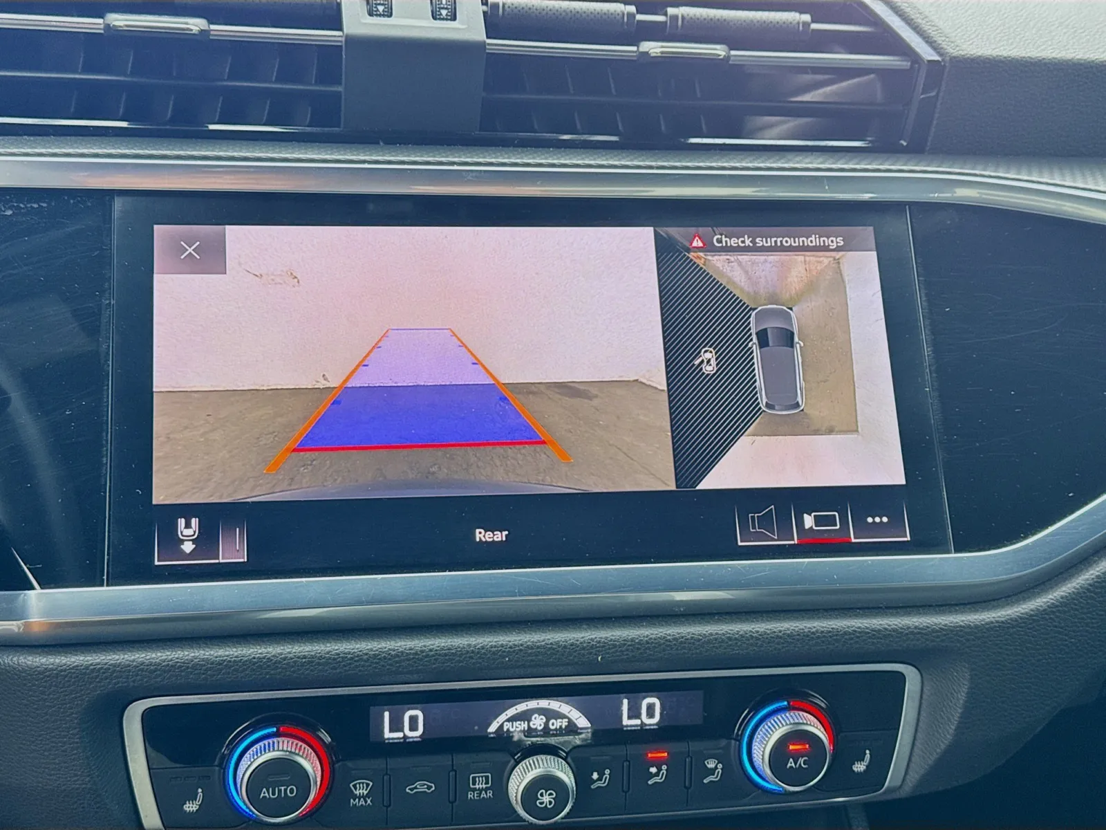 2021 Audi Q3 Premium Plus photo 3