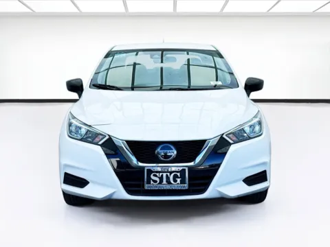 Photos of 2020 Nissan Versa 1.6 S for sale in Bellflower, CA at STG Bellflower