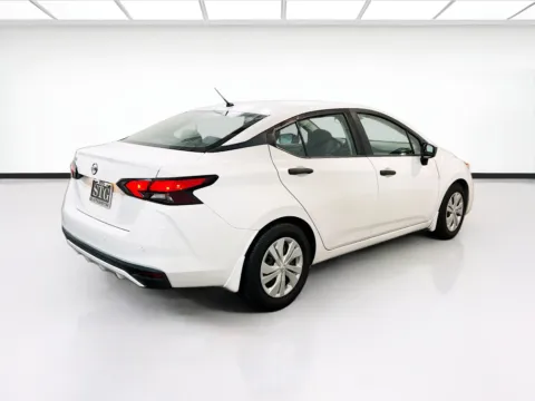 More photos of 2020 Nissan Versa 1.6 S at STG Bellflower, CA