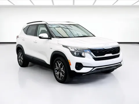 Another view of 2023 Kia Seltos EX for sale in Bellflower, CA at STG Bellflower