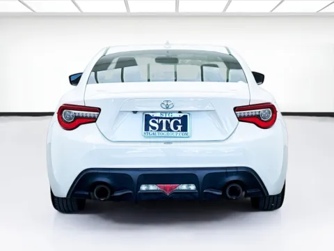 More photos of 2017 Toyota 86 at STG Bellflower, CA