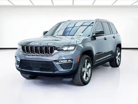 Gray 2022 Jeep Grand Cherokee Limited for sale in Bellflower, CA