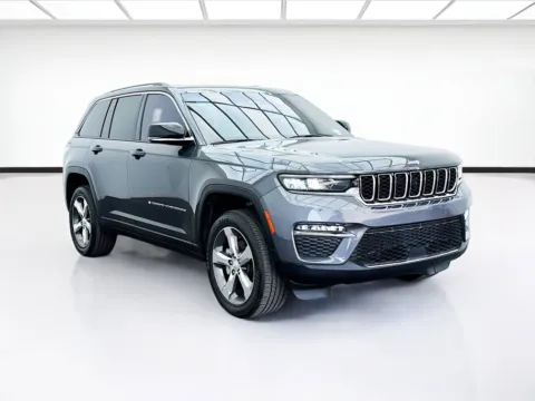 Another view of 2022 Jeep Grand Cherokee Limited for sale in Bellflower, CA at STG Bellflower