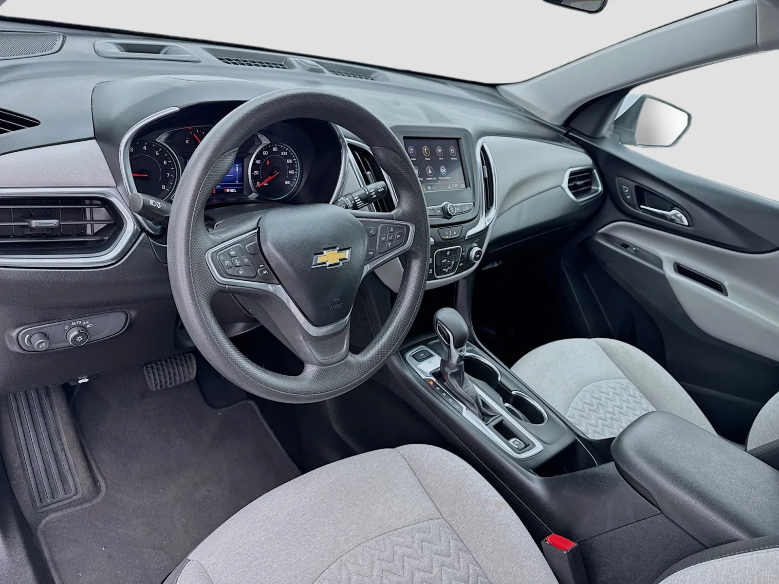 2022 Chevrolet Equinox LT photo 3