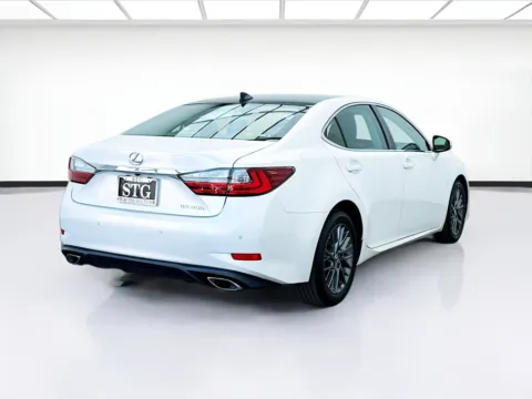 More photos of 2018 Lexus ES 350 at STG Bellflower, CA