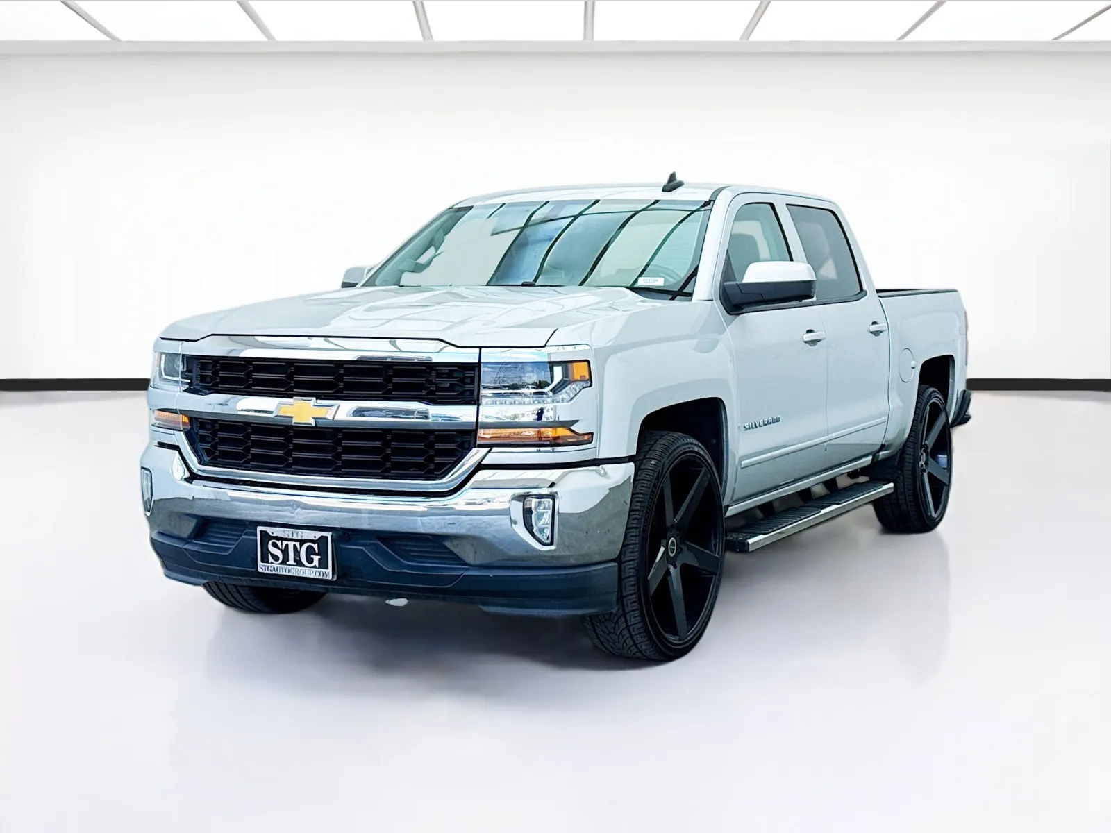 2018 Chevrolet Silverado 1500 LT LT1 for sale in Bellflower, CA