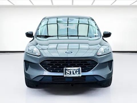 Photos of 2021 Ford Escape SE for sale in Bellflower, CA at STG Bellflower