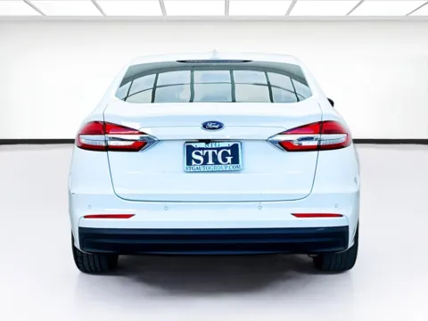 More photos of 2019 Ford Fusion SE at STG Bellflower, CA