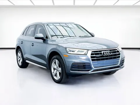 Another view of 2019 Audi Q5 2.0T Premium Plus quattro for sale in Bellflower, CA at STG Bellflower