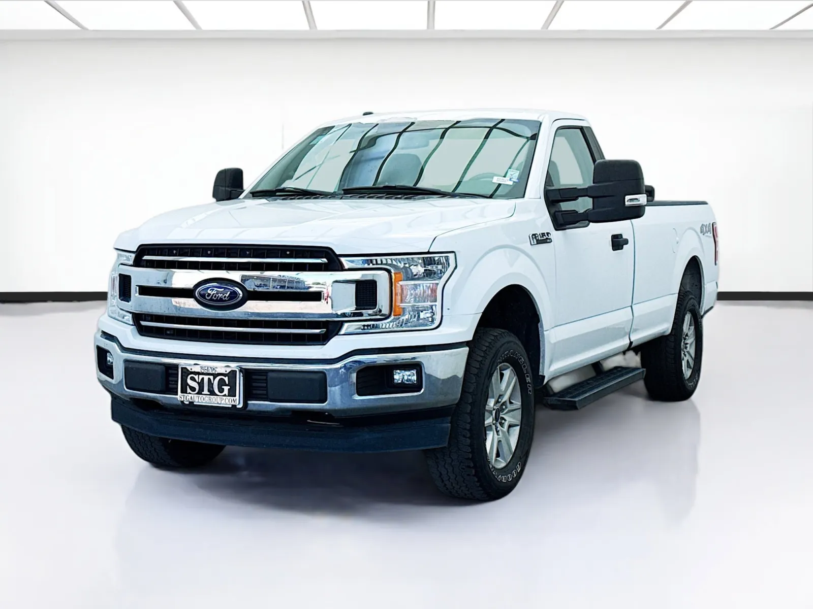 White 2018 Ford F-150 XLT W/HD PAYLOAD PACKAGE & 36 GAL FUEL TANK for sale in Bellflower, CA