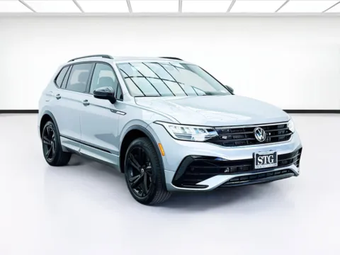 Another view of 2023 Volkswagen Tiguan 2.0T SE R-Line Black for sale in Bellflower, CA at STG Bellflower