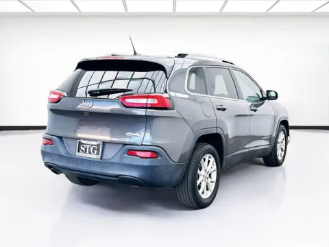More photos of 2017 Jeep Cherokee Latitude at STG Bellflower, CA