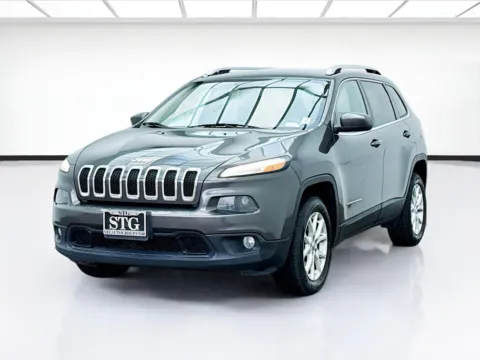 Gray 2017 Jeep Cherokee Latitude for sale in Bellflower, CA