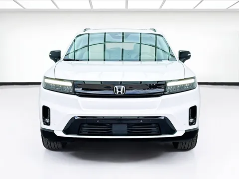 Photos of 2024 Honda Prologue Touring for sale in Bellflower, CA at STG Bellflower
